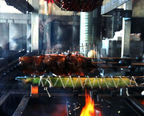 TWO urban licks Celebrates 20 Years With Rock ’N’ Roll Wine Dinner Reunion